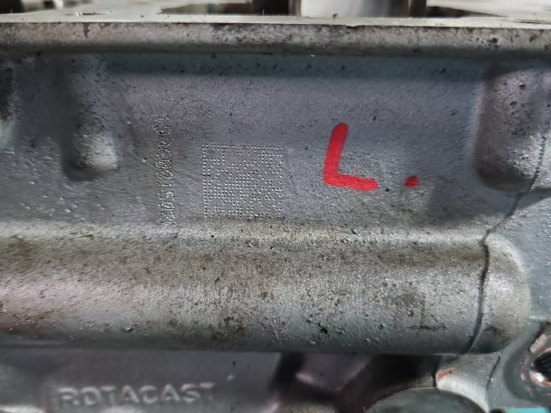 ГБЦ Головка блоку Jaguar XF 4R8Q-6C064-AH — фото деталі 17