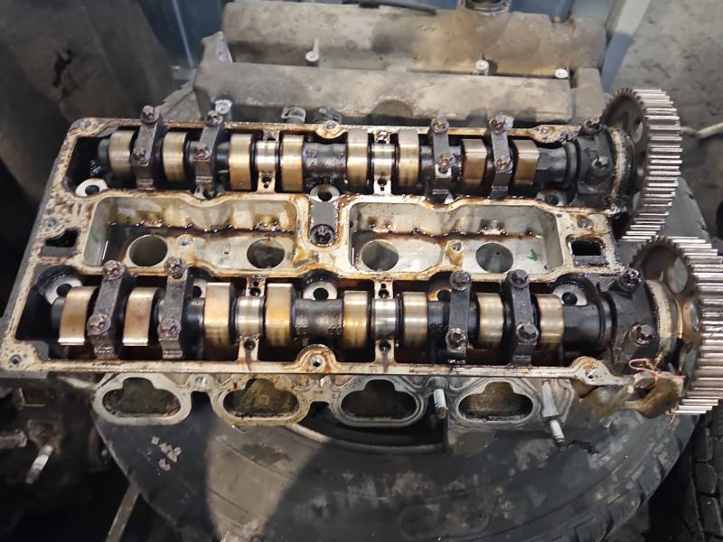 ГБЦ Головка блоку Opel Meriva A Z18XE