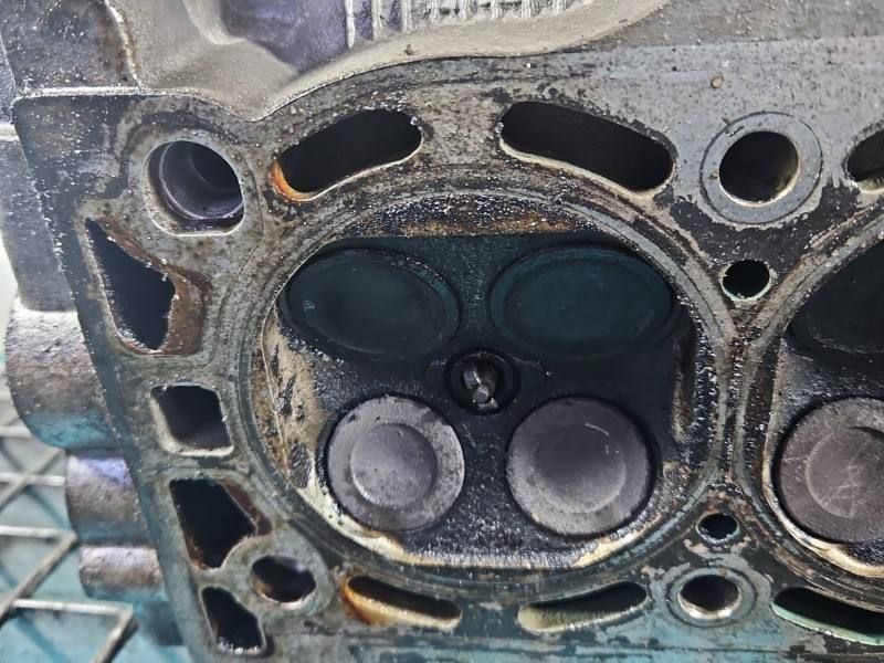 ГБЦ Головка блоку Opel Meriva A Z18XE — фото деталі 18