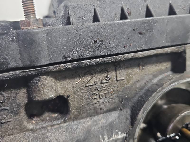 ГБЦ Головка блоку Peugeot Boxer 6C1Q-6K537-AB — фото деталі 18