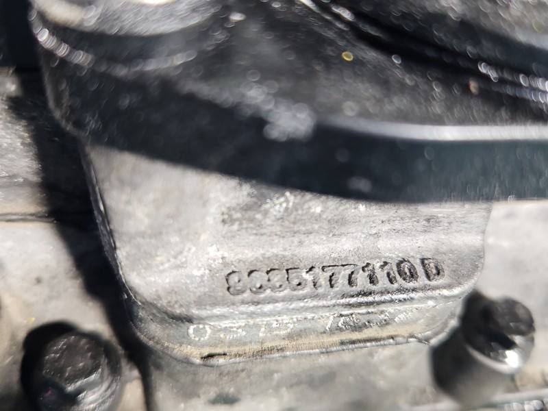 ГБЦ Головка блоку Peugeot 508 9684504780 — фото деталі 12