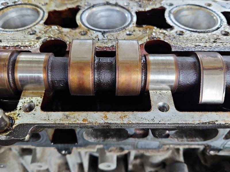 ГБЦ Головка блоку Volvo S40 8642289003 — фото деталі 3