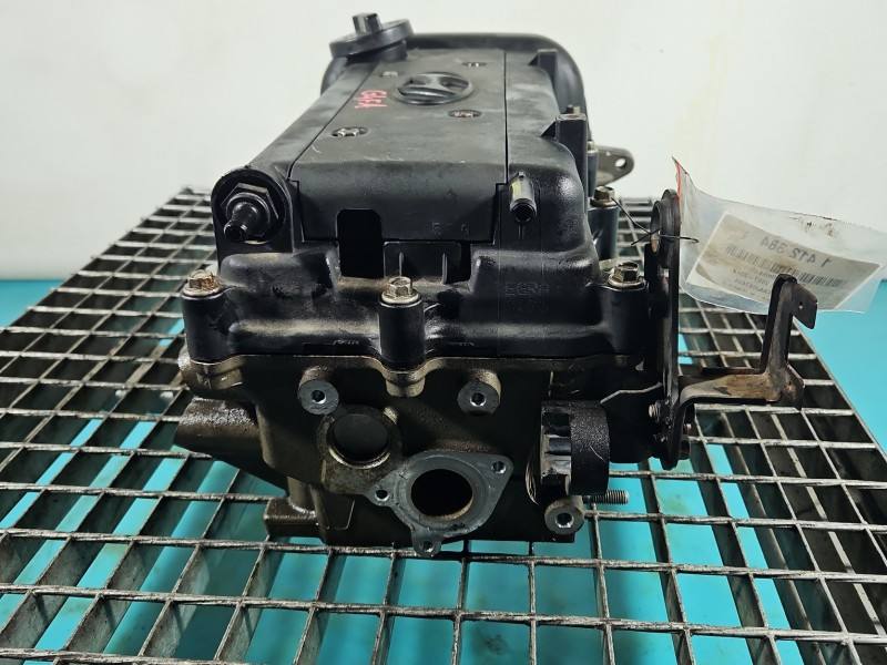 ГБЦ Головка блоку Hyundai I30 G4FA — фото деталі 9