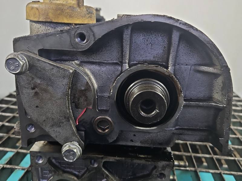 ГБЦ Головка блоку Fiat Albea 188A5000 — фото деталі 9