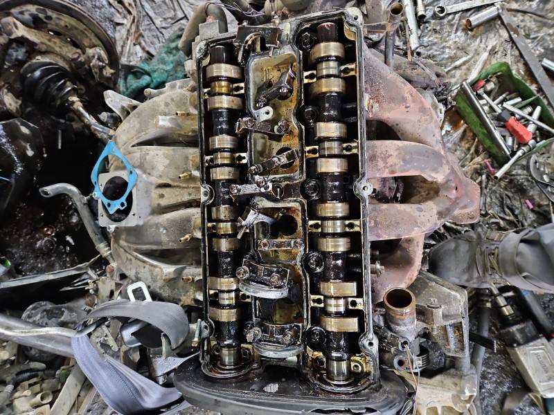 ГБЦ Головка блоку Opel Vectra B X18XE