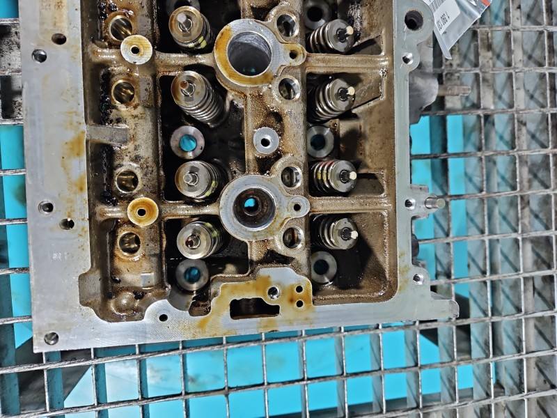 ГБЦ Головка блоку Volkswagen Tiguan DAD — фото деталі 7