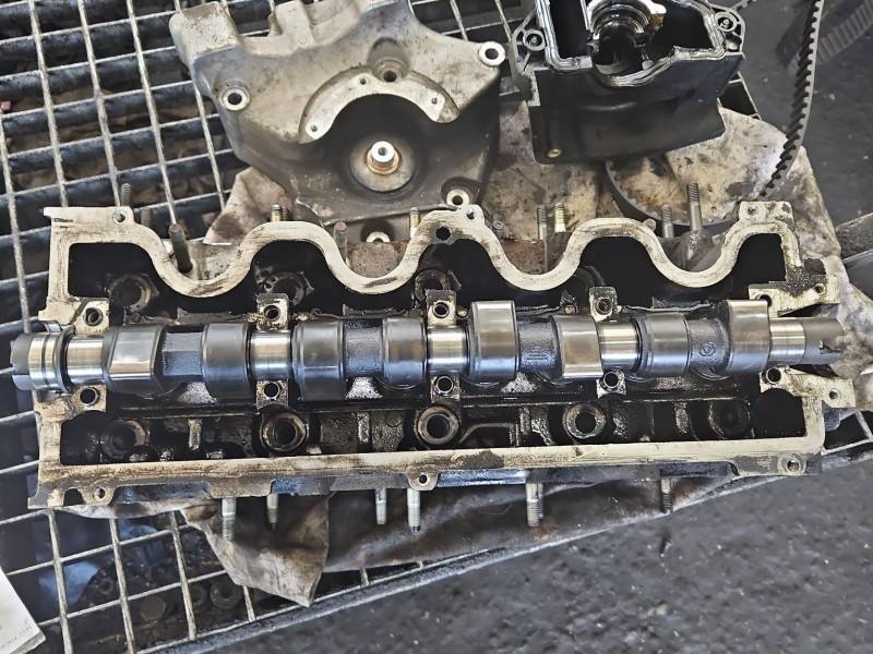 ГБЦ Головка блоку Alfa romeo 159 939A7000 — фото деталі 2