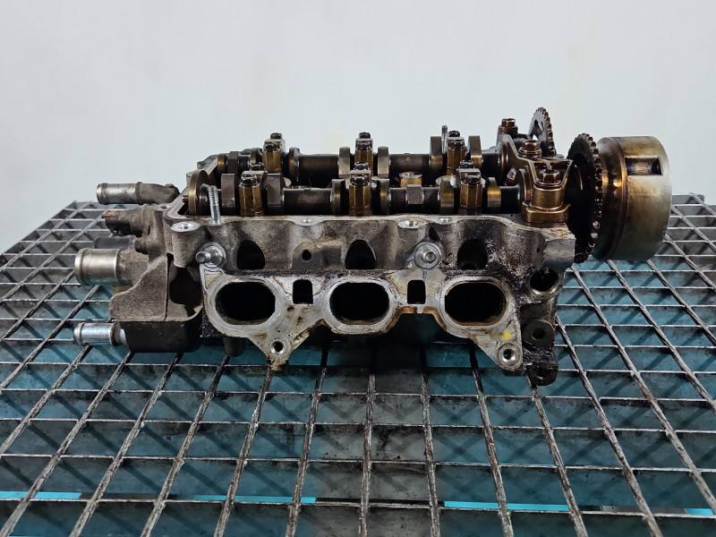 ГБЦ Головка блока Peugeot 107 — фото детали 9