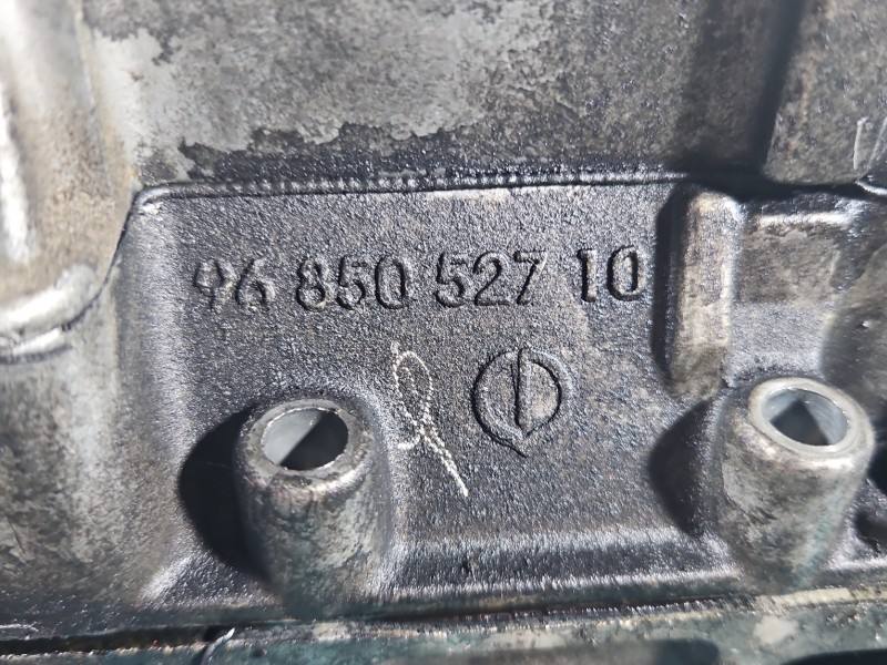 ГБЦ Головка блоку Citroen DS3 9H06 — фото деталі 16