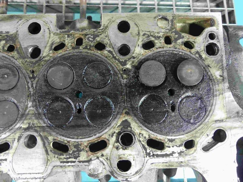 ГБЦ Головка блоку BMW 5 E39 M57 — фото деталі 12