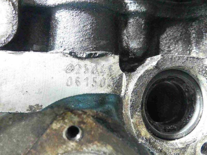 ГБЦ Головка блоку Mercedes C W203 271946 — фото деталі 7
