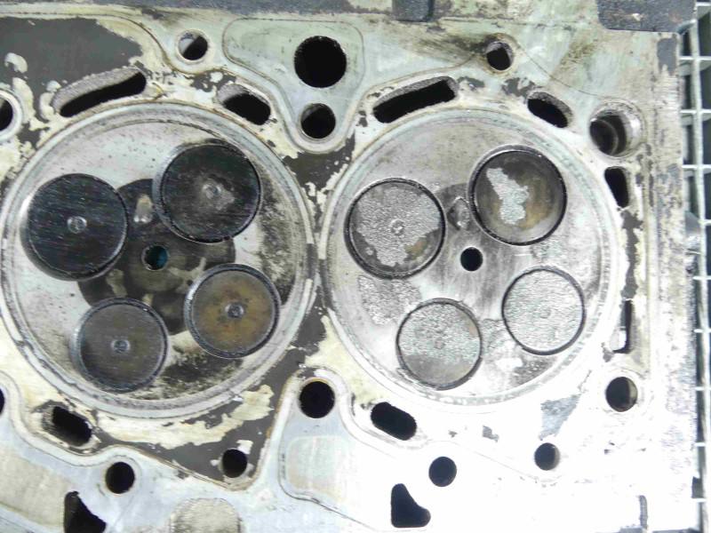 ГБЦ Головка блоку Peugeot Boxer 6C1Q-6K537-AB — фото деталі 10