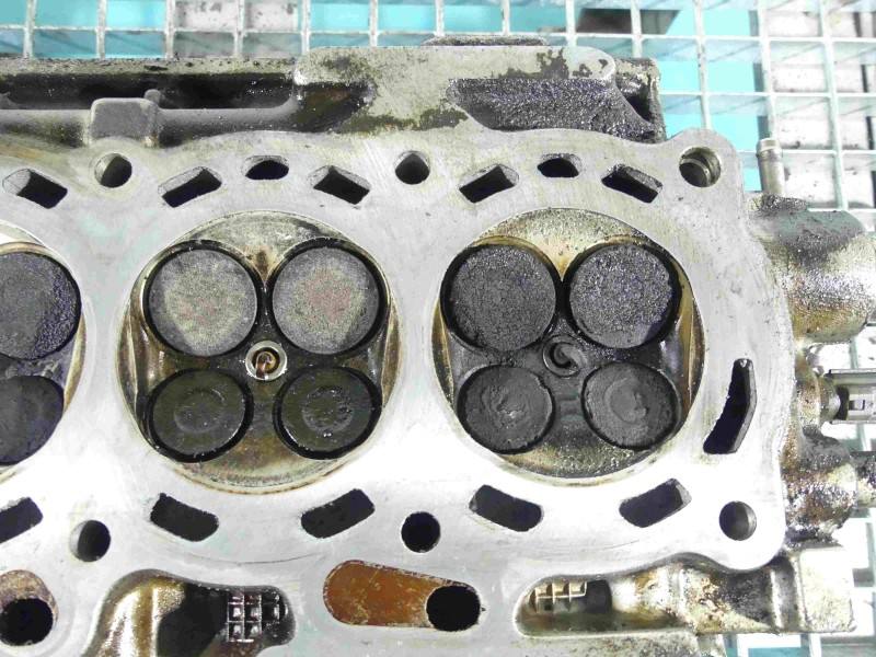 ГБЦ Головка блоку Toyota Avensis T22 3ZZ — фото деталі 9