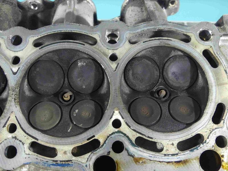 ГБЦ Головка блоку Smart Forfour MN155155 — фото деталі 11