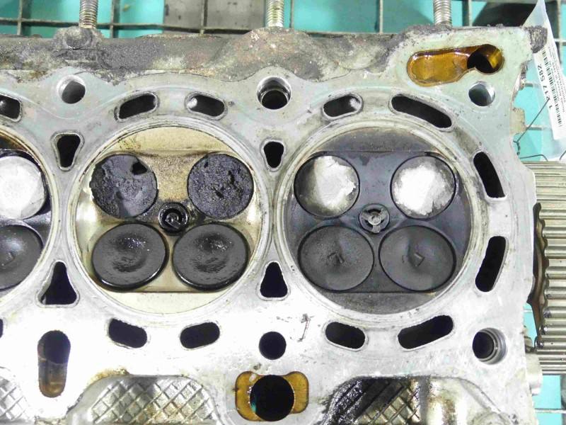ГБЦ Головка блоку Honda Accord D16B6 — фото деталі 7