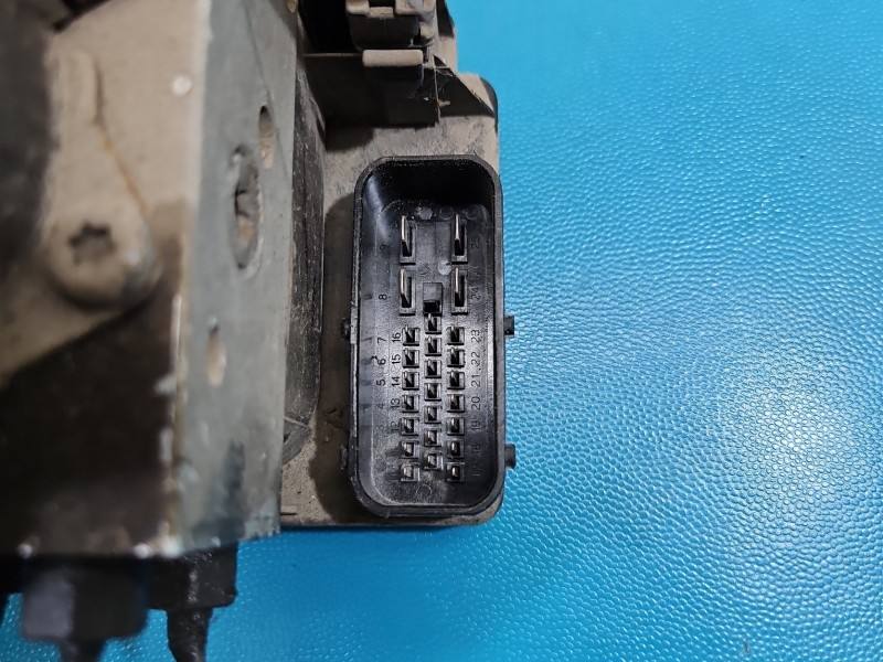 Блок керування ABS АБС Seat Toledo 1J0614217C — фото деталі 3