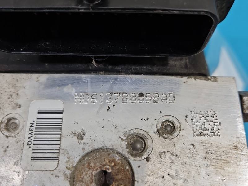 Блок керування ABS АБС Jeep Grand Cherokee 68252642AF — фото деталі 7