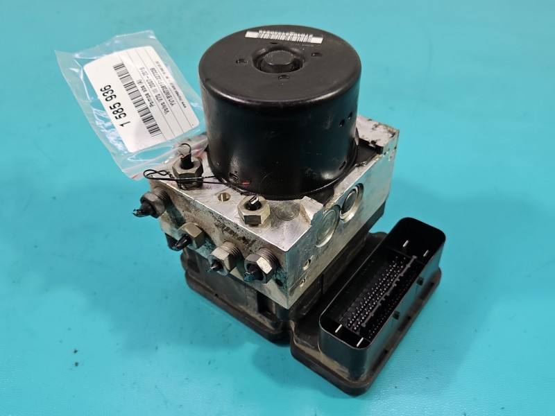 Блок керування ABS АБС Volvo V70 31423347