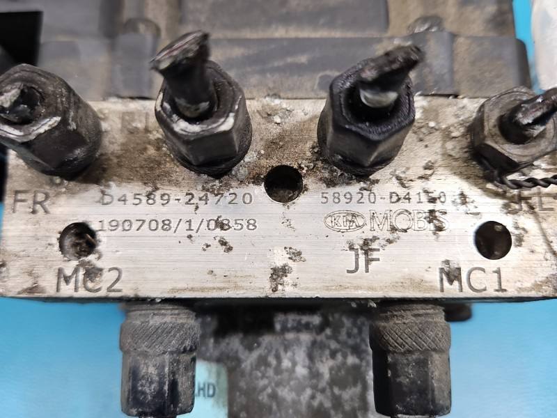 Блок керування ABS АБС Kia Optima D4589-24720 — фото деталі 3