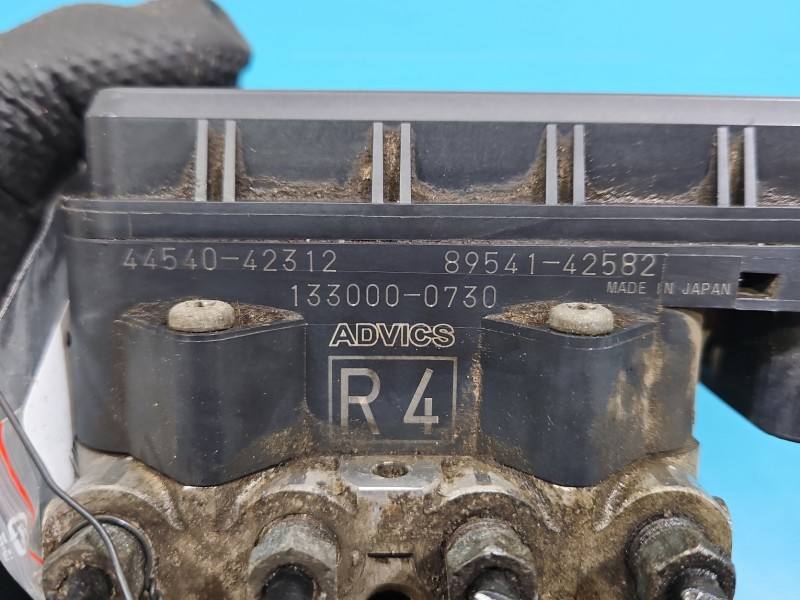 Блок керування ABS АБС Toyota Rav4 44540-42312 — фото деталі 3