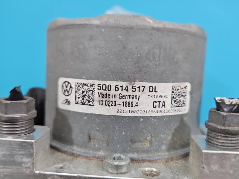 Блок керування ABS АБС Volkswagen Tiguan 5Q0614517DL — фото деталі 3
