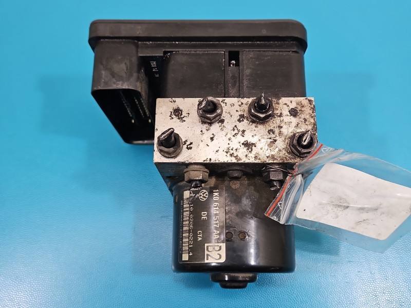 Блок керування ABS АБС Seat Leon 1K0614517AA — фото деталі 2
