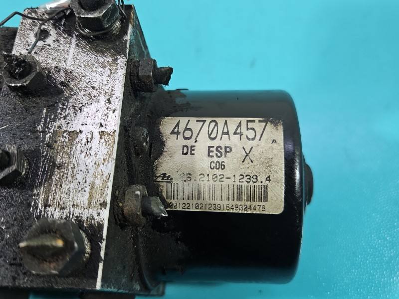Блок керування ABS АБС Mitsubishi Outlander 4670A457 — фото деталі 6