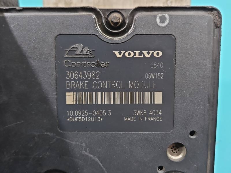 Блок керування ABS АБС Volvo V70 P30643979 — фото деталі 10