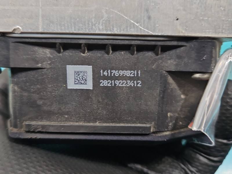 Блок керування ABS АБС Volkswagen Passat B7 3AA614109AJ — фото деталі 9