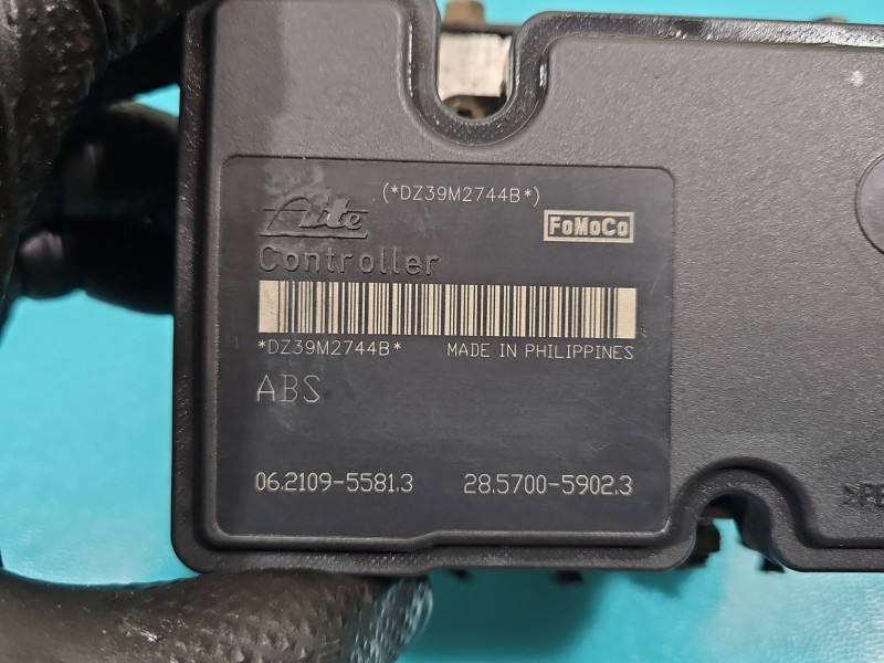 Блок керування ABS АБС Ford Fiesta 8V512M110AD — фото деталі 9