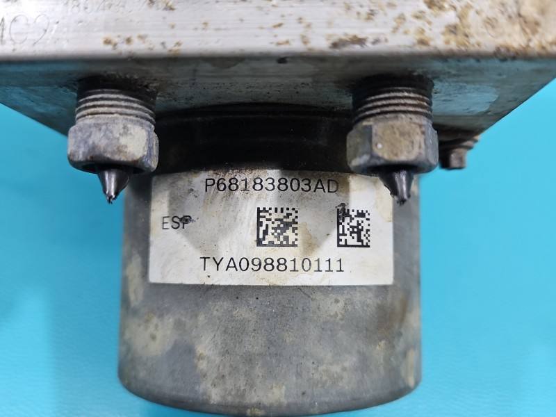 Блок керування ABS АБС Dodge Caravan P68183803AD — фото деталі 3