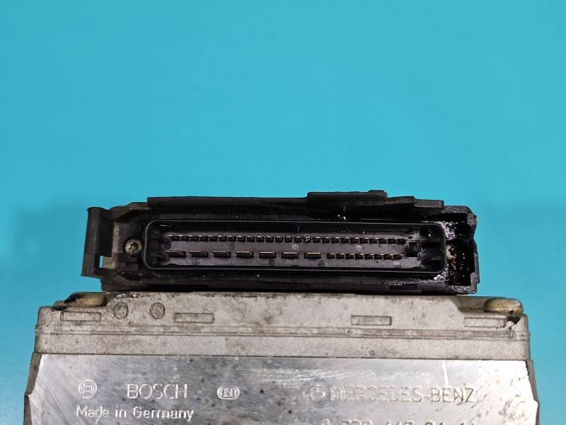 Блок керування ABS АБС Mercedes Vito 0265220003 — фото деталі 3