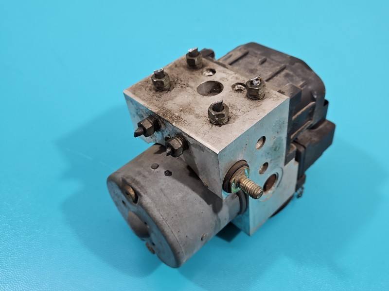 Блок керування ABS АБС Toyota Camry 0265216870