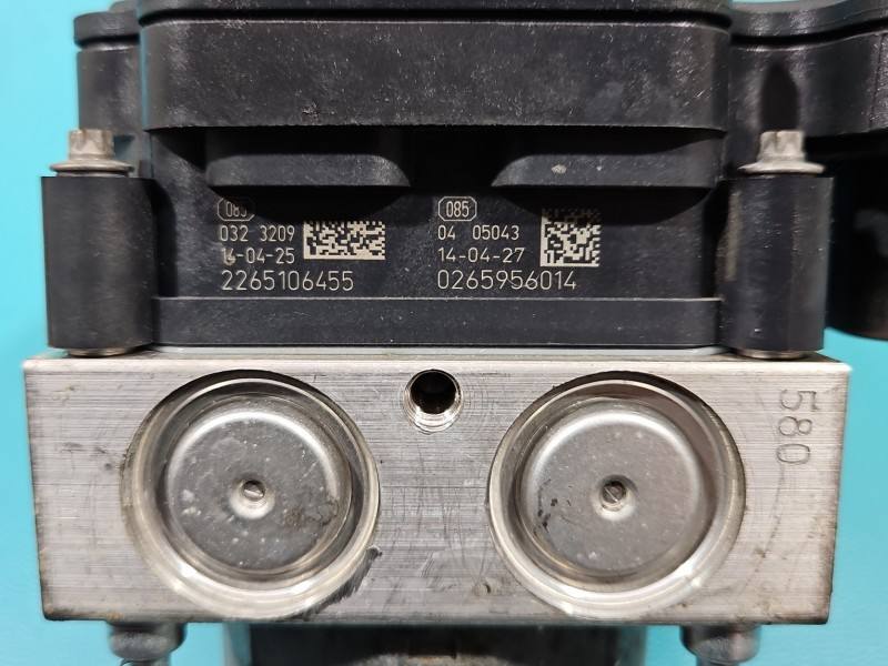 Блок керування ABS АБС Toyota Auris 44540-02500 — фото деталі 9
