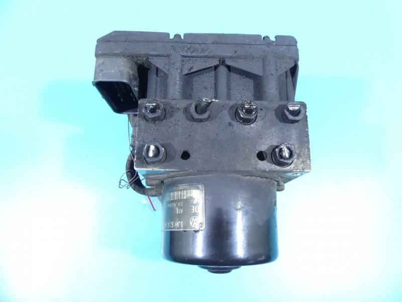 Блок керування ABS АБС Volkswagen Bora 1J0907379R — фото деталі 2