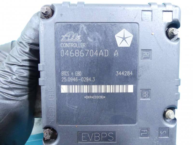 Блок керування ABS АБС Chrysler Voyager 04686704AD — фото деталі 10