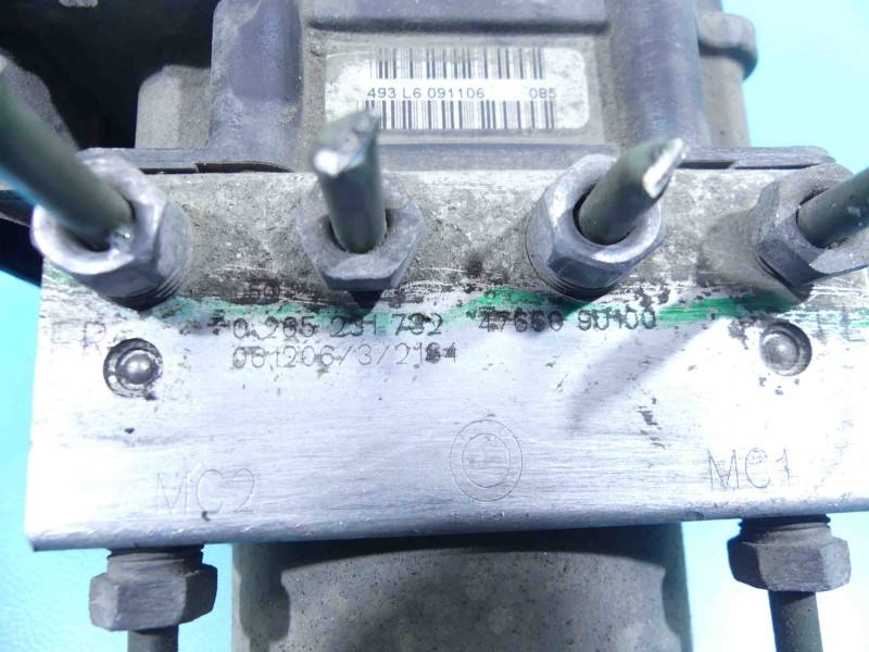 Блок керування ABS АБС Nissan Note 0265800518 — фото деталі 3