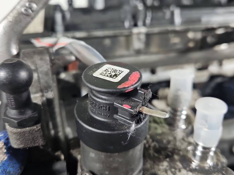 ТНВД паливний насос високого тиску Skoda Karoq 0445010538 — фото деталі 4