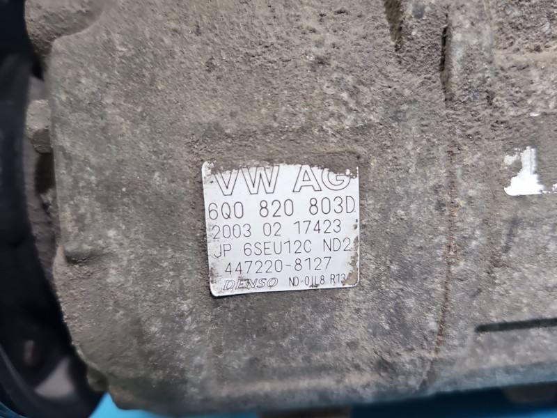 Компресор кондиціонера Seat Cordoba 6Q0820803D — фото деталі 3