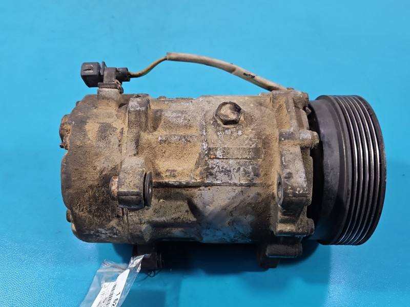 Компресор кондиціонера Seat Toledo 1J0820803A — фото деталі 6