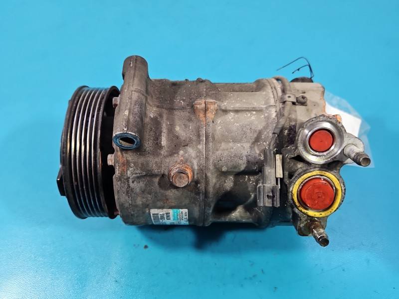 Компресор кондиціонера Land Rover Range Rover 8W83-19D629-AC — фото деталі 3