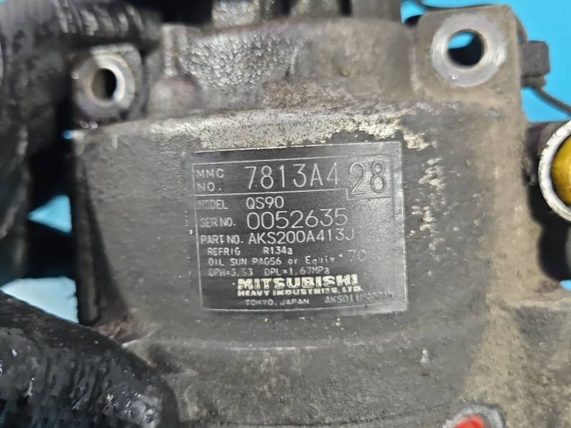 Компресор кондиціонера Mitsubishi Outlander 7813A428 — фото деталі 5