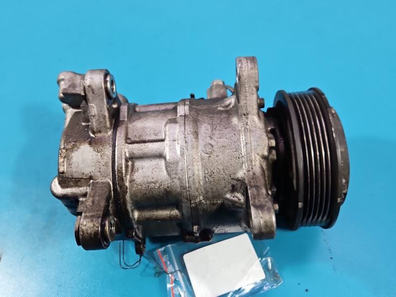 Компресор кондиціонера BMW X3 G01 6994082 — фото деталі 9