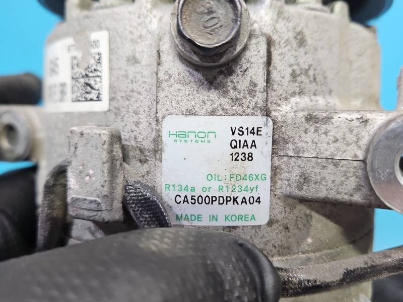 Компрессор кондиционера Hyundai I30 VS14E — фото детали 9