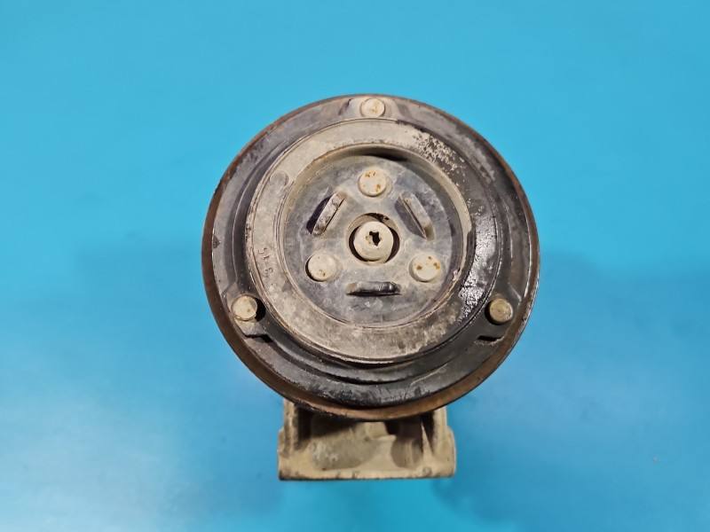 Компресор кондиціонера Opel Zafira C 401575950 — фото деталі 8