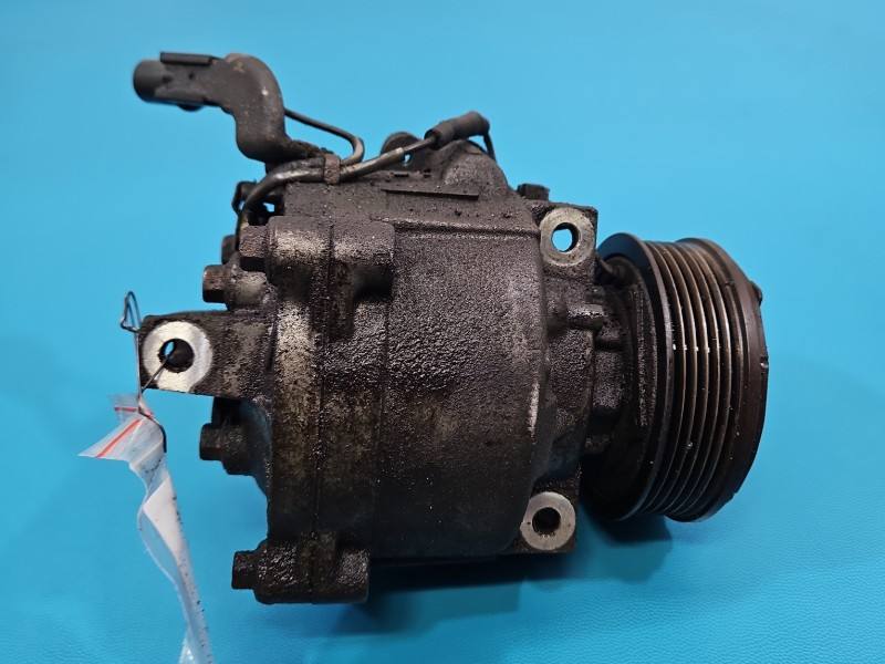 Компресор кондиціонера Mitsubishi Lancer 7813A212 — фото деталі 3