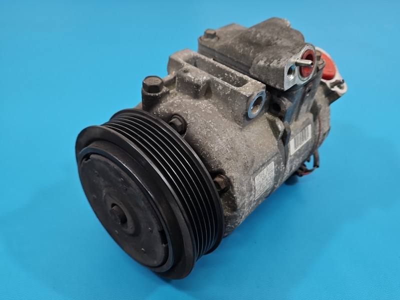 Компрессор кондиционера Skoda Fabia 2 6Q0820808D