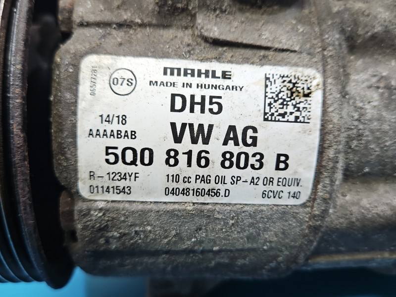 Компрессор кондиционера Skoda Rapid 5Q0816803B — фото детали 6
