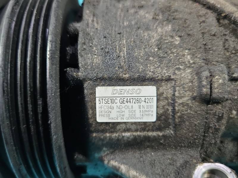 Компресор кондиціонера Toyota Yaris 3 5TSE10C — фото деталі 5
