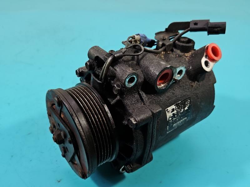 Компрессор кондиционера Mitsubishi Lancer 7813A069